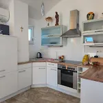 דירה Cetina אומיס