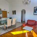 Cetina אומיס