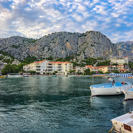 Cetina Apartamento *